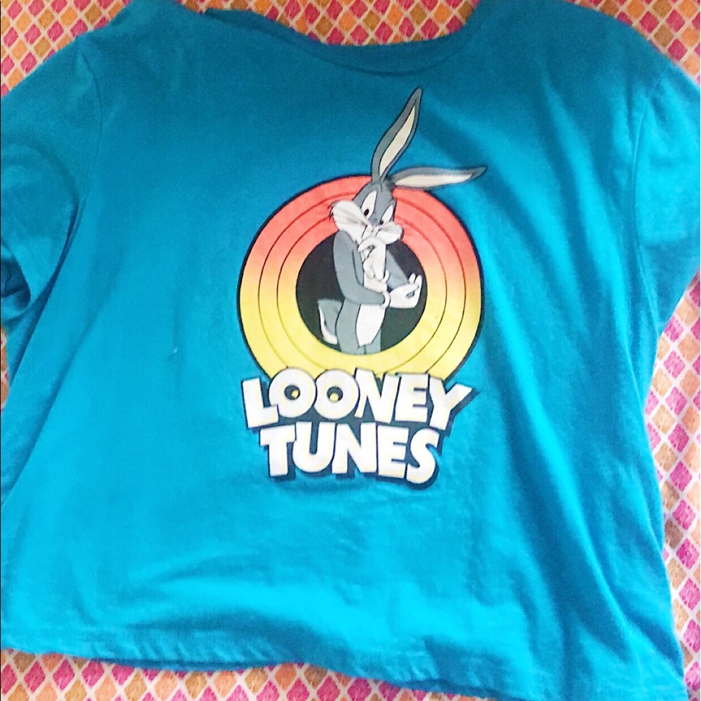 Looney Tunes crop too, with design on side